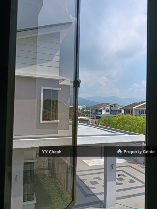 Ipoh Double Storey Unoccupied Bungalow For Sale 10k sq ft