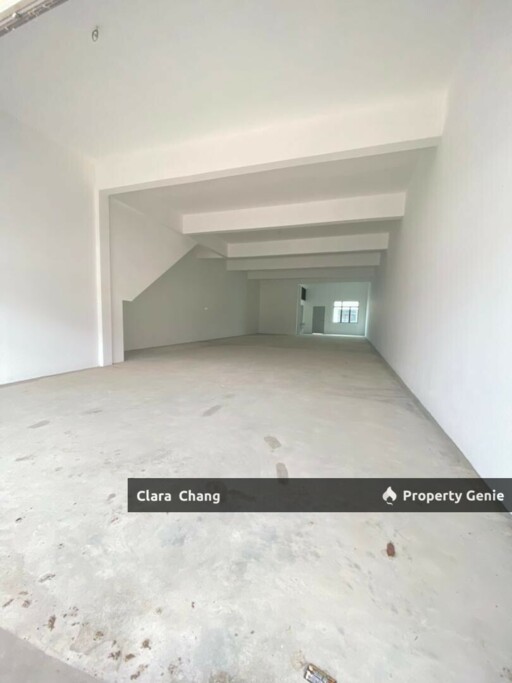 Taman Kluang Perdana Double Storey Shoplot for Rent