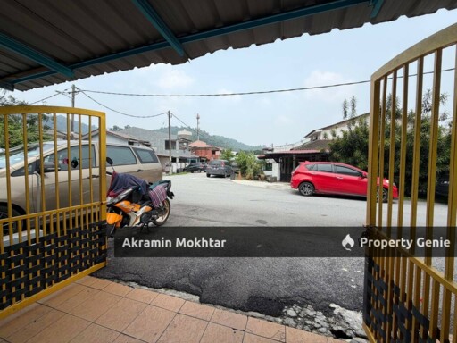 Freehold, Renovated & Bebas Banjir | Double Storey Terrace, Taman Perkasa Hulu Langat