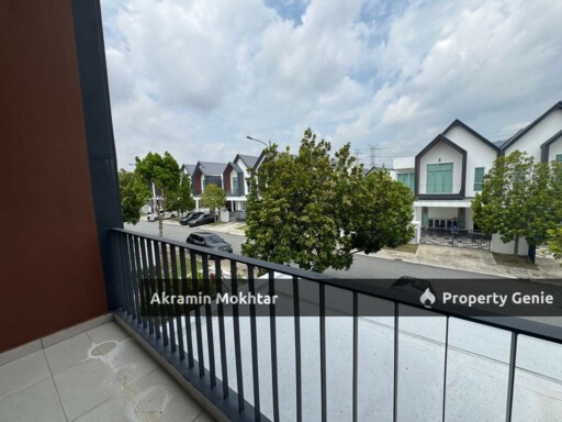 FREEHOLD, END LOT & FULLY RENOVATED | 2 Storey Garden Homes Ebonylane @ Eco Forest, Semenyih
