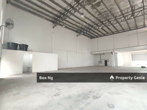 TIONG NAM INDUSTRIAL PARK @ KEMPAS LAMA / Semi-D Factory / For Rent