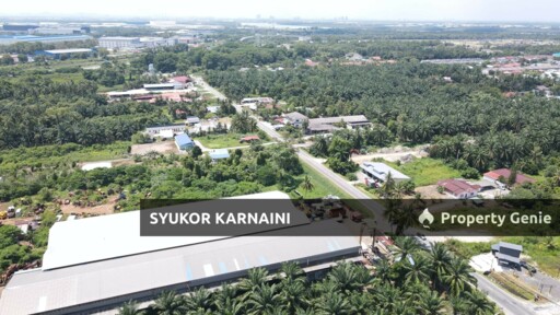 FREEHOLD OPEN 1 ekar tanah kampung sungai pinang sebelah Perumahan