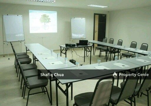 Corner Fully Furnished Shop Office Muar City Centre For Rent