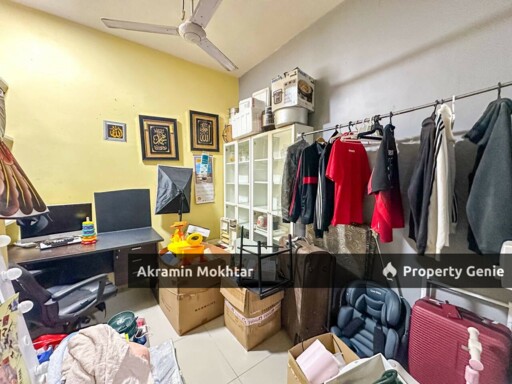 Freehold & Fully Renovated | 2 Storey Terrace Laman Delfina Nilai Impian Nilai N9