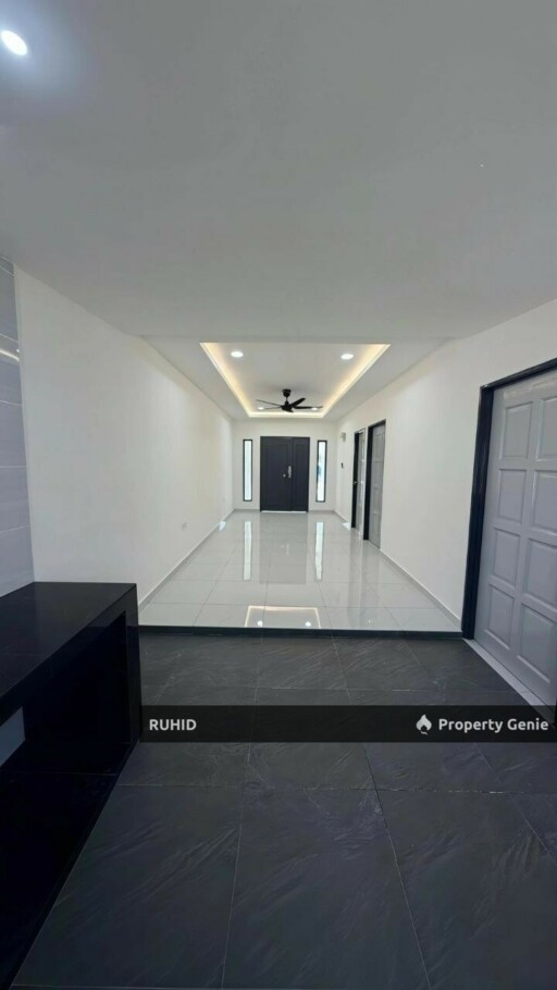 Renovated Single Storey House at Kampung Kiambang, Ulu Tiram