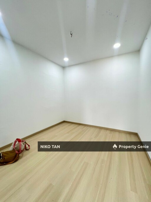 For Sale  Jalan Sri Putri 4/5 Taman Putri Kulai