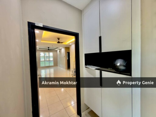 Freehold, Ground Floor, Corner Unit & 2 Parking | Apartment Azaria, Bandar Parklands, Klang Selangor .