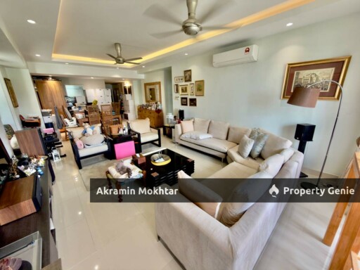 Freehold, Fully Renovated, Partially Furnished & 1 Parking | Robson Condominium Seputeh Kuala Lumpur .