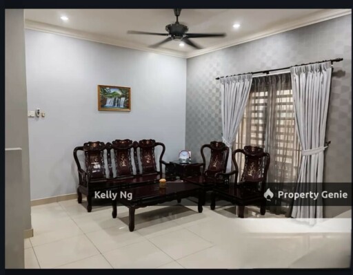 2 Sty Semi D House At Tmn Saujana Klang For Sale