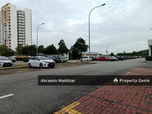 FREEHOLD, RENOVATED, FULLY FURNISHED & 1 PARKING | APARTMENT  D'Camellia Ecohill Semenyih