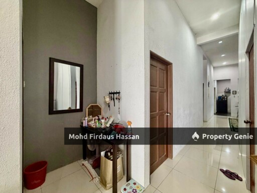 Single Storey Terrace Semi D @ Kulim Square, Kulim Kedah. (Below MV)