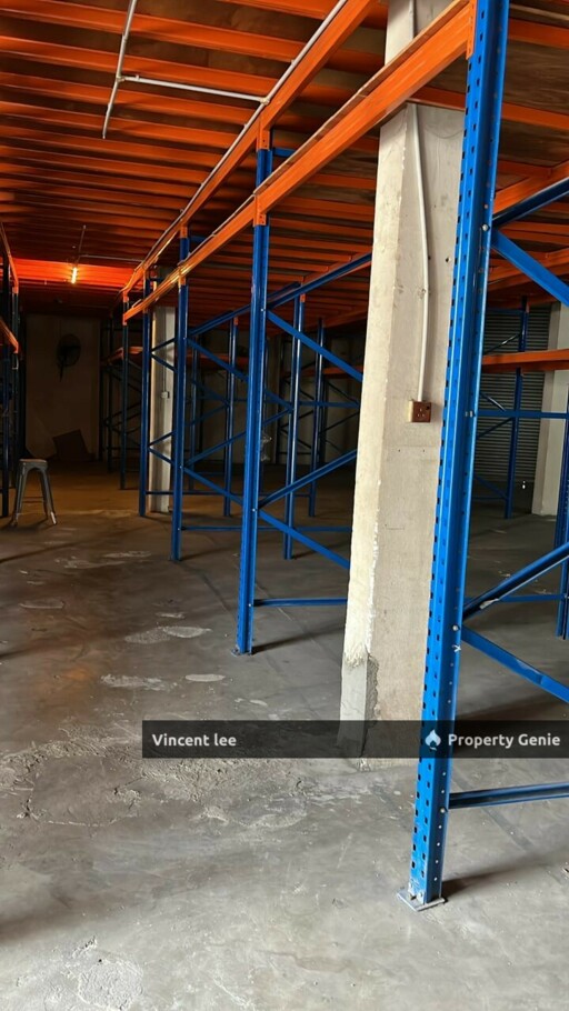 Balakong  2 Storey Corner Link Factory, with Extended Area, Prime Location
