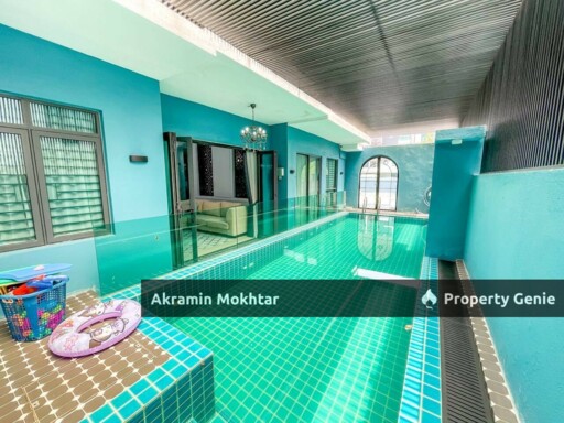 FREHOLD & RENOVATED | 3 Storey Semi-D Lambaian Residence, Kajang
