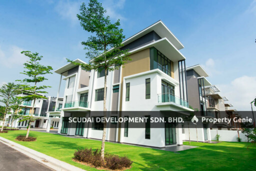 Semi-D in Indah Heights