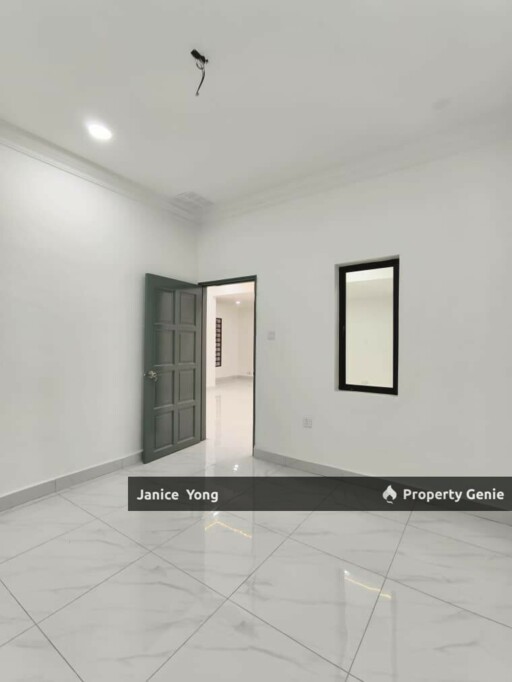 Taman Johor Jaya Jalan Anggerik 10