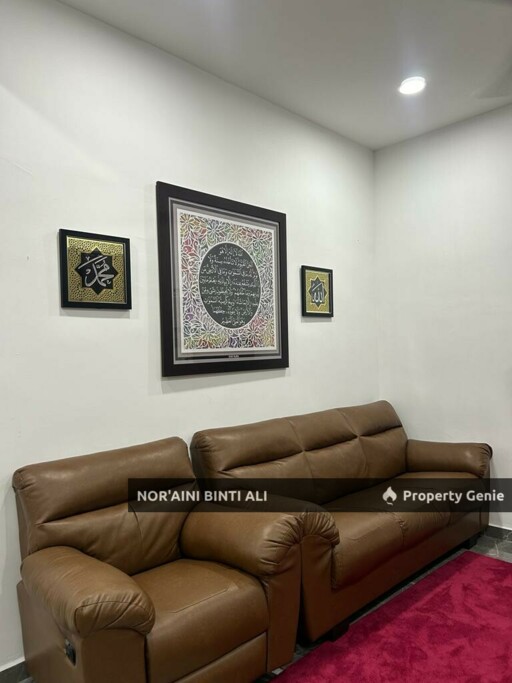 1 UNIT TERES SETINGKAT (END LOT) KG JAWA  KUANTAN PAHANG (FULL RENOVATED) PARTIAL FURNISHED.