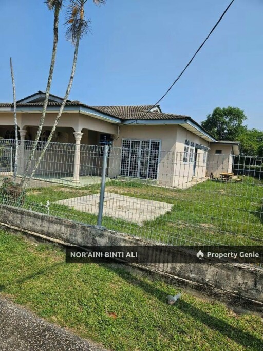 SEMI D SETINGKAT KG BARU KERTEH — UNTUK DIJUAL!