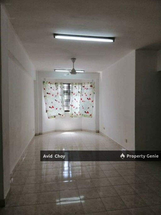 Vista Seri Alam Apartment, (Level 2)for Sale Rm240,000