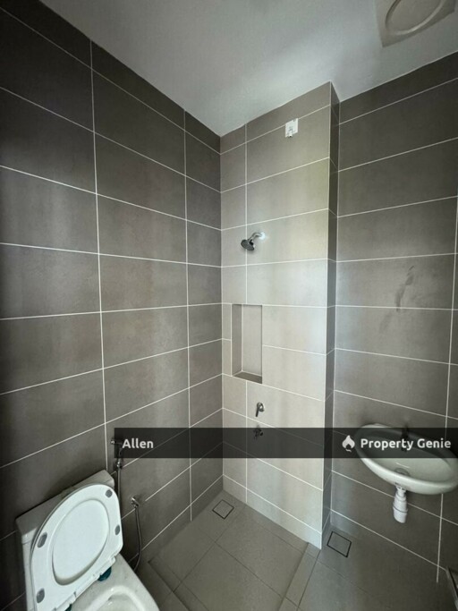 Taman Pelangi Indah @ Jalan Ayu – Brand New Home with Massive Extra Land