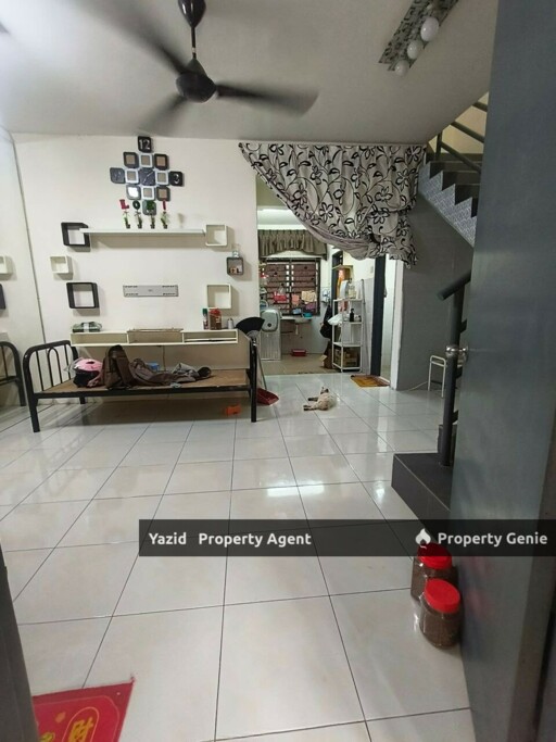 Double Storey, Taman Salak Perdana, Salak Tinggi [ FREEHOLD ]
