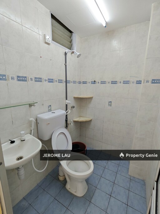 Newly painted 3-bedroom apartment Villa Krystal