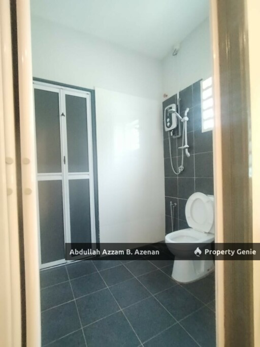 DOUBLE STORY CORNER LOT ! FULLY FURNISHED