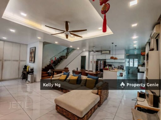 Double Sty Semi D House At Bandar Parklands Klang For Sale