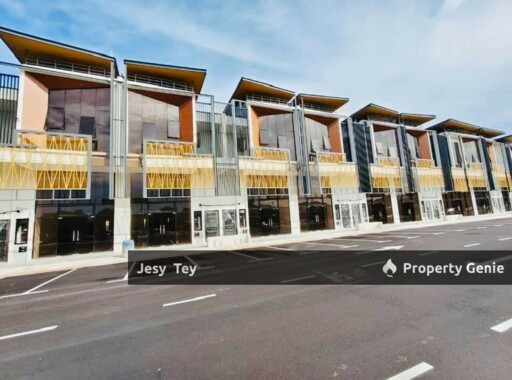 Bukit Indah New Shoplot For Rent