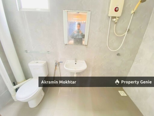CORNER UNIT, PARTIALLY FURNISHED & 2 PARKING | PANGSAPURI PUTRA, TAMAN PUTRA IMPIAN, BANDAR SERI PUTRA, KAJANG