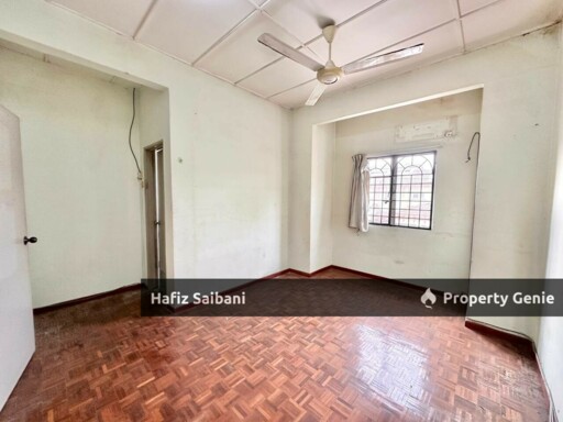 Double Storey Terrace Saujana Utama Sungai Buloh