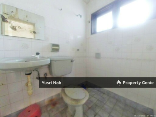 BANDAR TUN HUSSEIN ONN CHERAS