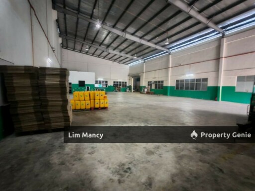 Nusa Cemerlang Semi Detached Medium Industrial Adjoining Factory For Rent