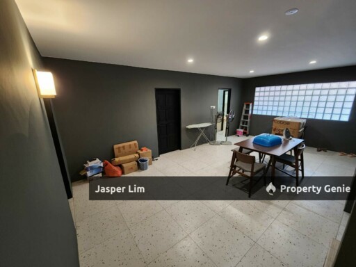 Taman Calrose linked Bungalow (Room For Rent Specialist)