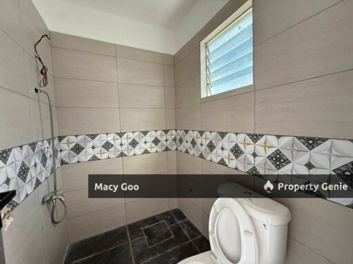 [NEAR MMU] Double Storey Terrace Bukit Beruang