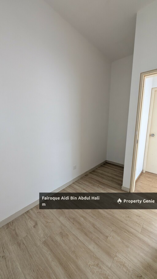 Lakefront Homes Cyberjaya Full Furnish