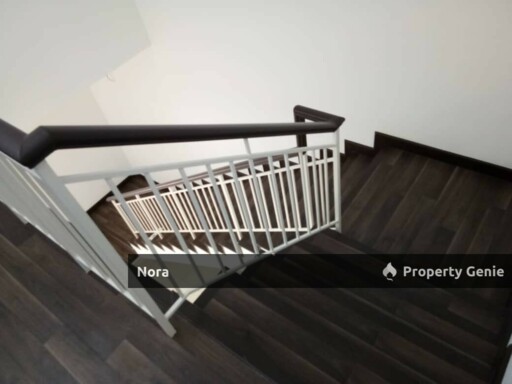 Laman Azalea, Nilai Impian, Partly Furnished for Sale