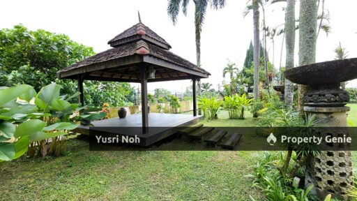 Freehold Double Storey Bungalow With Huge Land @ Bukit Gasing, Petaling Jaya