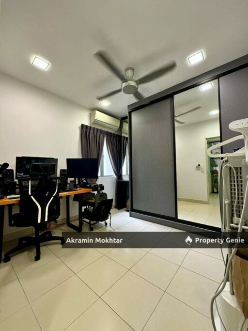 Freehold, Renovated, Partially Furnished & 2 Parking | Apartment Seri Kasturi, Setia Alam For Sale