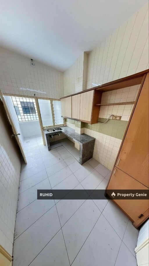 Pangsapuri Bukit Saujana, Johor Bahru 3 Bedroom | Renovated Condition