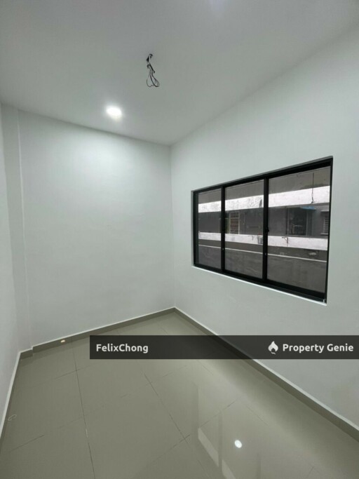 Pulai Utama Low Cost Flat,Jalan Pulai,Skudai,Level 3,Fully Renovated