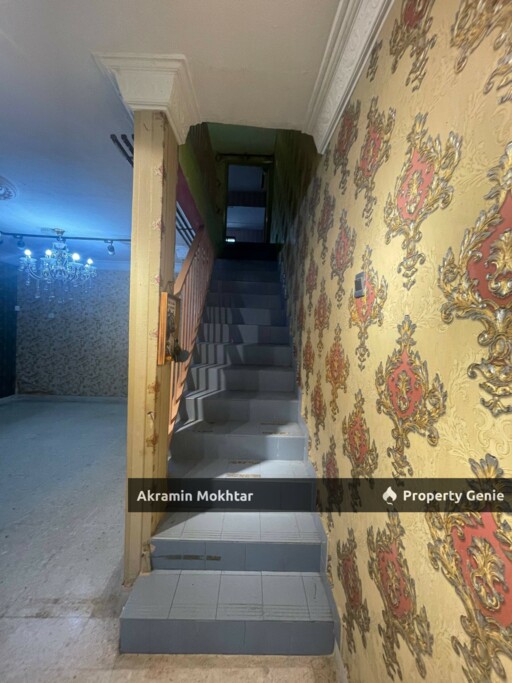 Freehold & Renovated | Jalan Jelok Taman Kajang Baru, Kajang