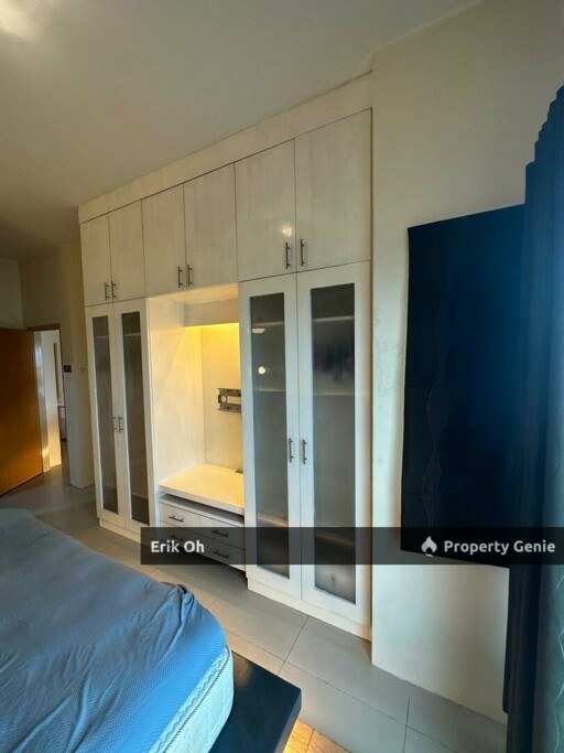 Seri Kembangan Selangor East Lake Residence for Sale Lake View Fully Furnished Units