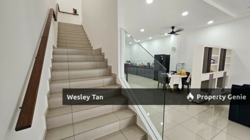 Country Villa Phase 4 Below Value 2 Storey Terrace Partly Fitted 22x70