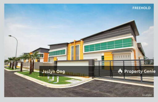 1.5 Storey Semi D Factory @ i-Park Indahpura for Rent