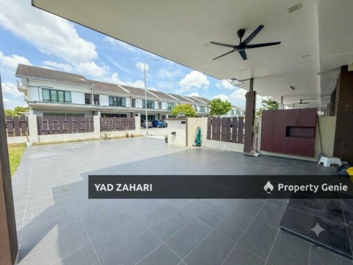 Ken Rimba Jimbaran Seksyen 16, Shah Alam | 2.5 Storey Terrace 5 Bedrooms | RM1.6M - Cornerlot and Fully Renovated