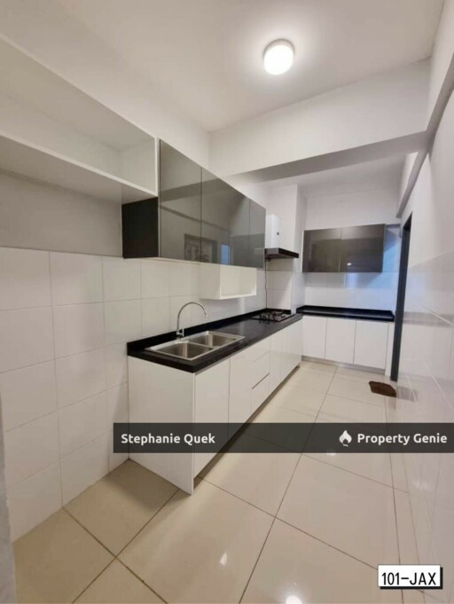 Palm Garden Klang Partial Furnished 3B2B Apartment For Rent