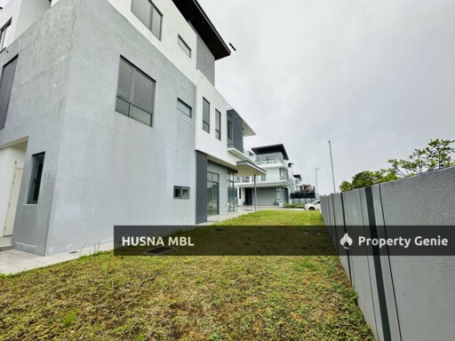 Broadleaf Residence Kota Kemuning | Gated & Guarded Luxury Living