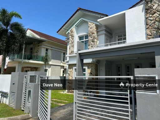 Casa Almyra | 2-Storey Semi-D | 4+1 Beds 5 Baths | Partial Furnished