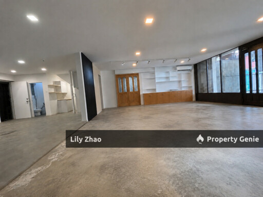 Warehouse cum Showroom cum Office hub for Rent, 11,200 sq ft📍Bundusan, Penampang, Kota Kinabalu.