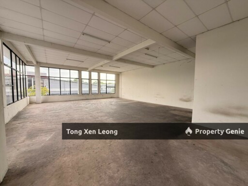 Corner Bungalow Factory @ Krubong For Sale !!